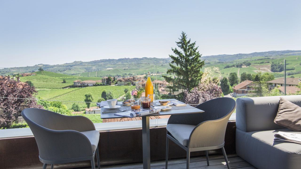 Arborina Relais Hotel La Morra Buitenkant foto