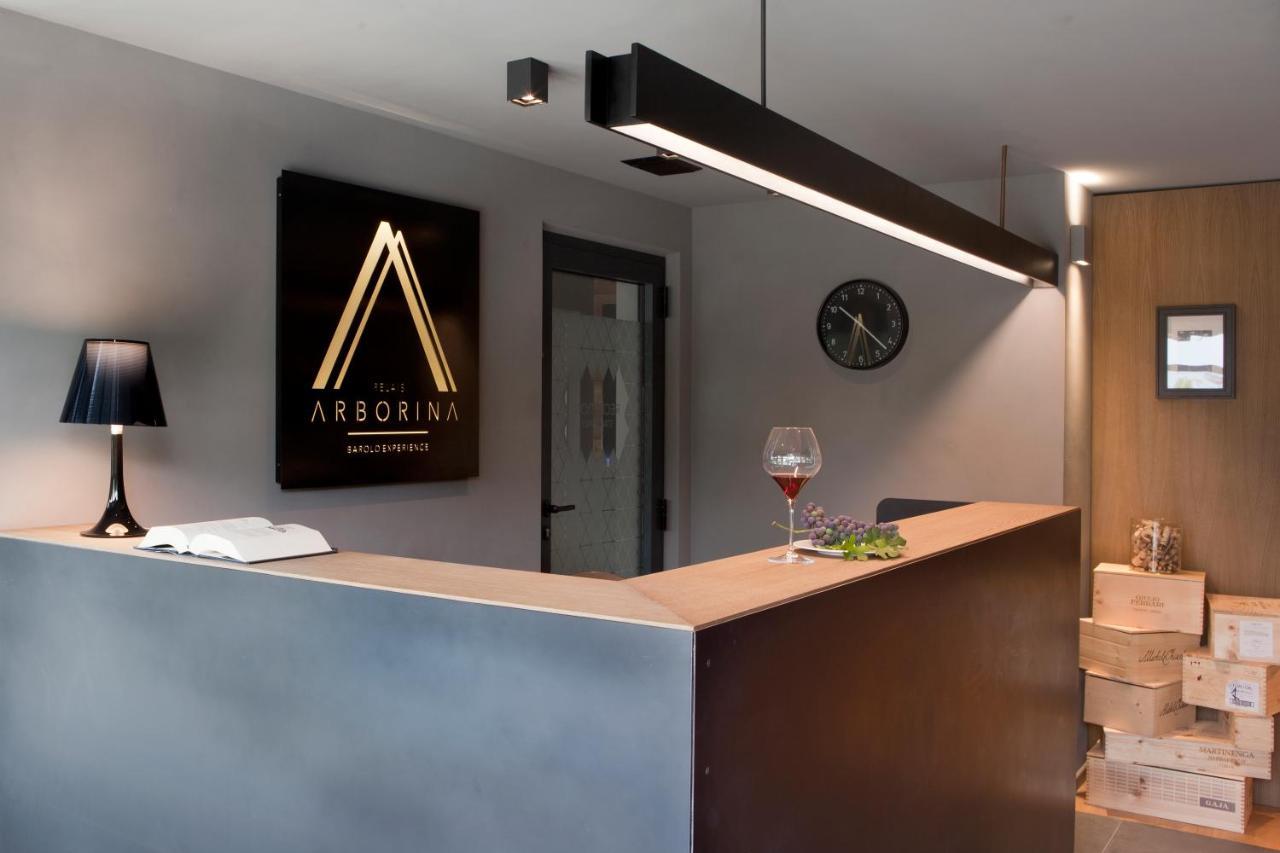 Arborina Relais Hotel La Morra Buitenkant foto